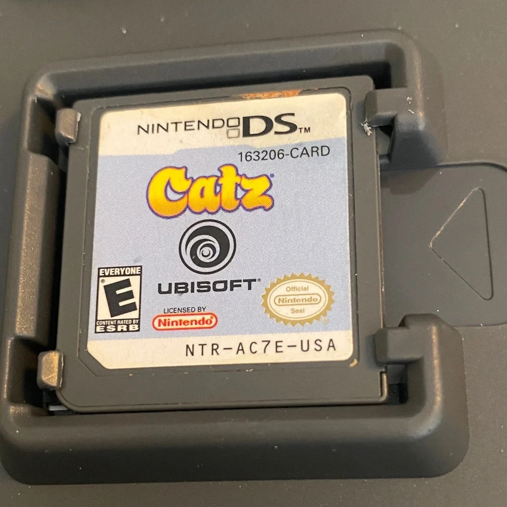 Catz Nintendo DS Game with game, case and instruction booklet.